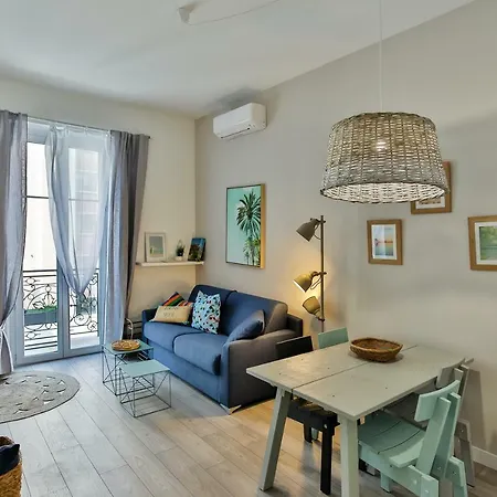 2 Pieces Proche Promenade Et Tram Apartment